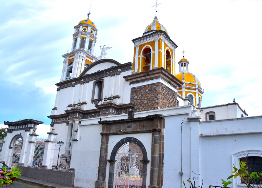 image of manzanillo comalapa cathedral