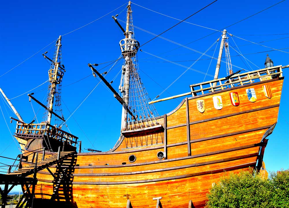 image of Magellan's ship Victoria